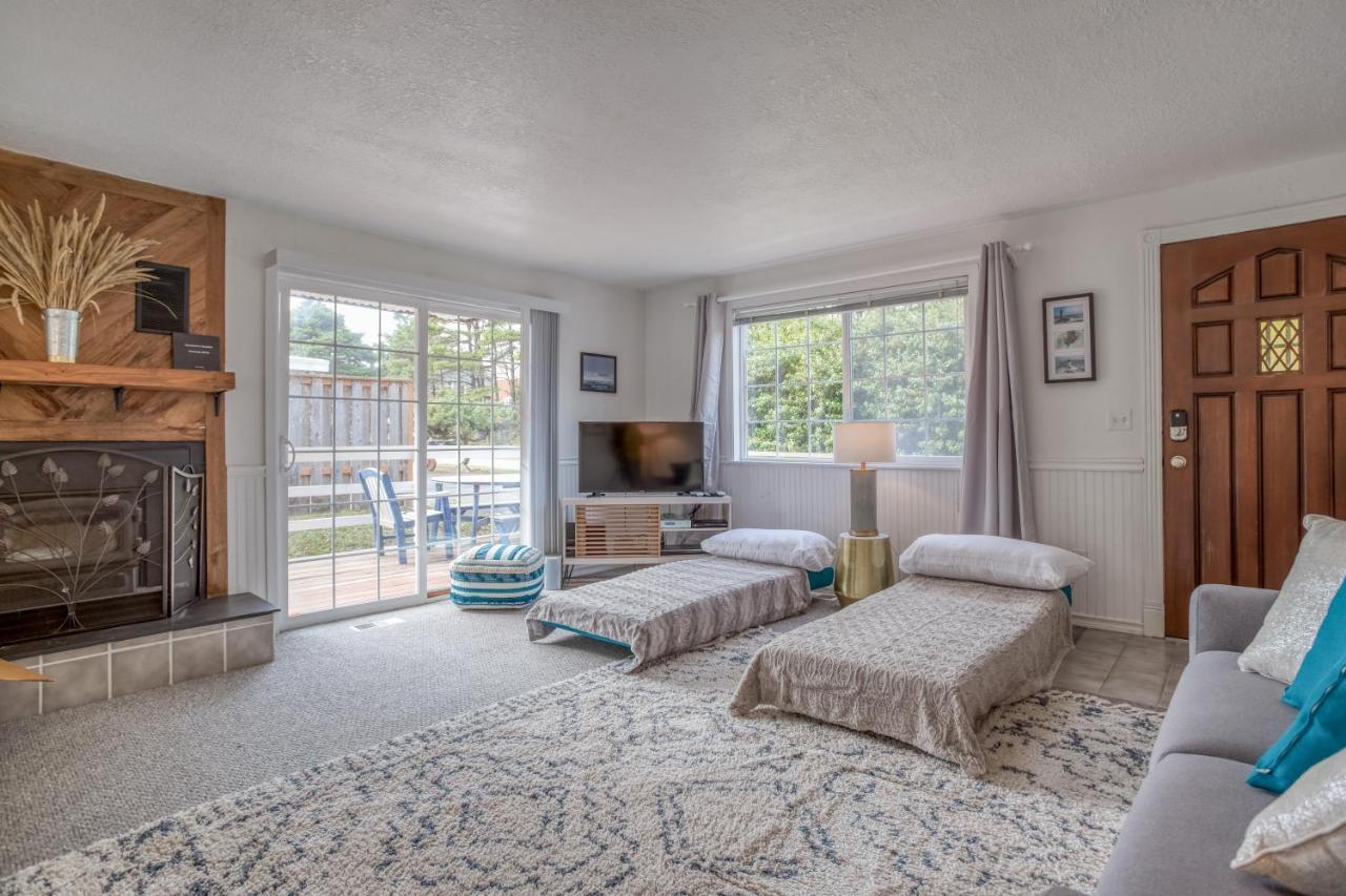 Manzanita Charm Villa Exterior photo